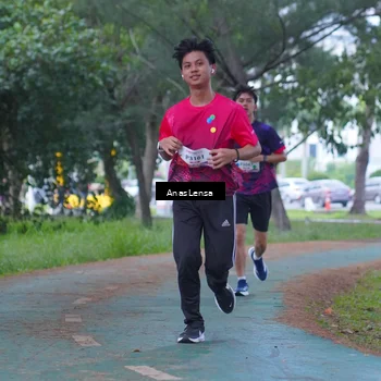 Runner Photo 8442446