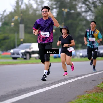 Runner Photo 8442457