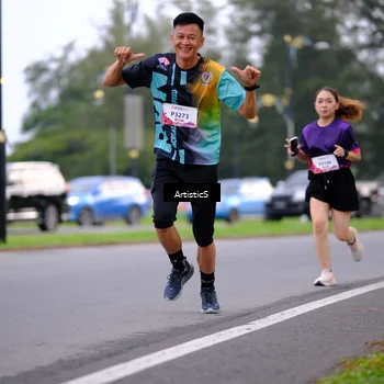 Runner Photo 8442464