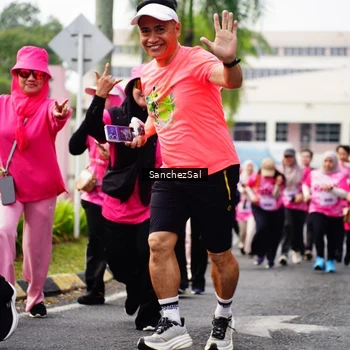 Runner Photo 8442519