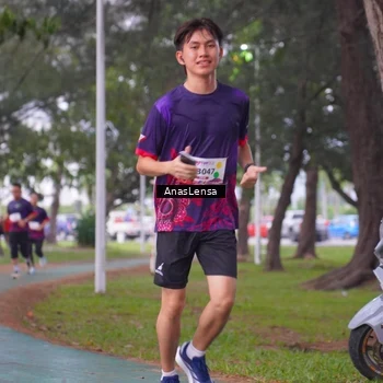 Runner Photo 8442524
