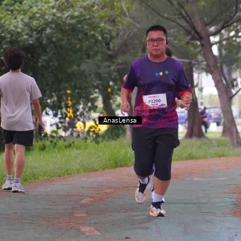 Runner Photo 8442551