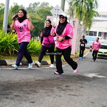Runner Photo 8442555