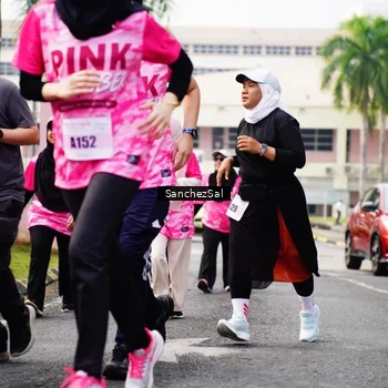 Runner Photo 8442559