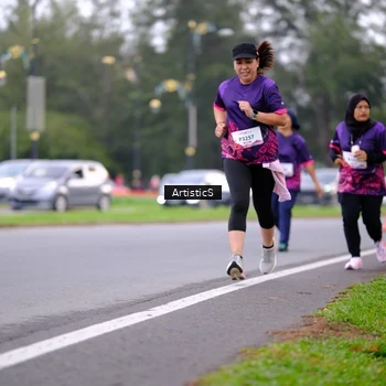 Runner Photo 8442591