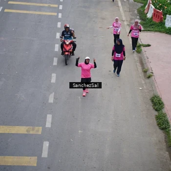 Runner Photo 8442604
