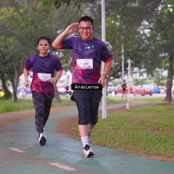 Runner Photo 8442605