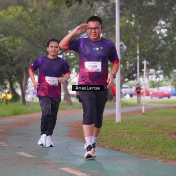 Runner Photo 8442610