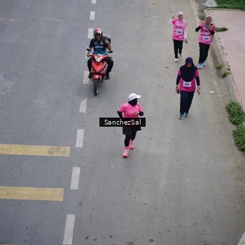 Runner Photo 8442616