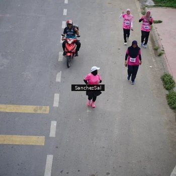 Runner Photo 8442618