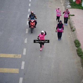 Runner Photo 8442620