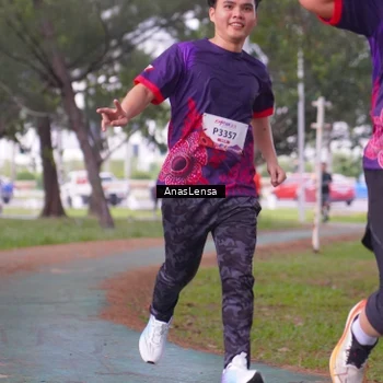 Runner Photo 8442631