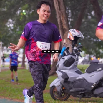 Runner Photo 8442662