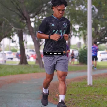 Runner Photo 8442664