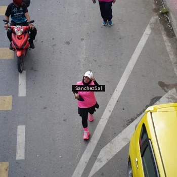 Runner Photo 8442666