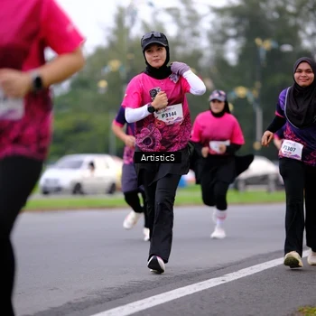 Runner Photo 8442697