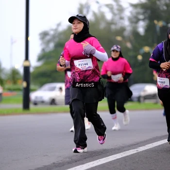 Runner Photo 8442698