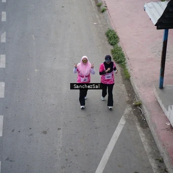 Runner Photo 8442702