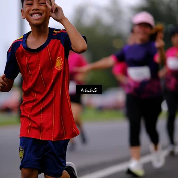 Runner Photo 8442733