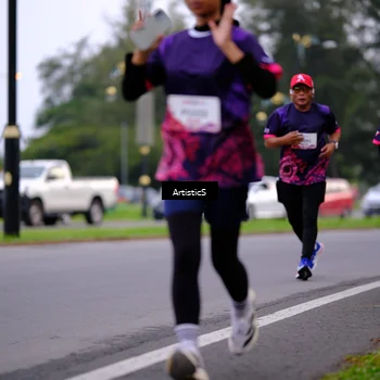 Runner Photo 8442811