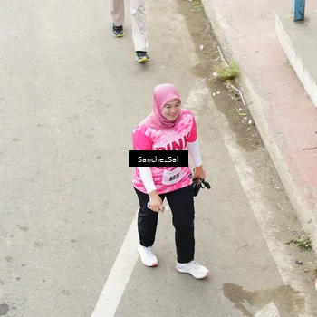 Runner Photo 8442834