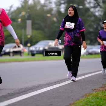 Runner Photo 8442883