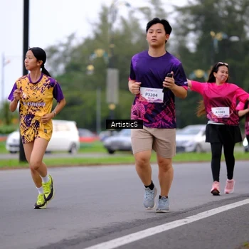 Runner Photo 8442911