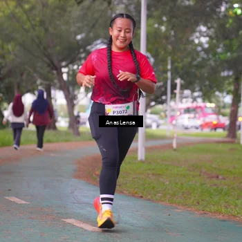 Runner Photo 8442923