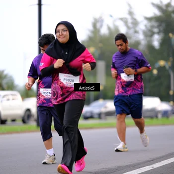 Runner Photo 8442973