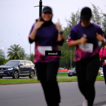 Runner Photo 8443026