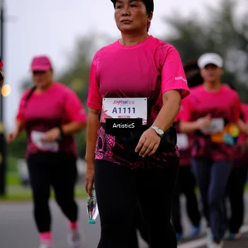 Runner Photo 8443043