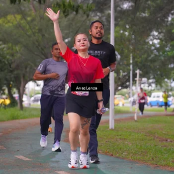 Runner Photo 8443066
