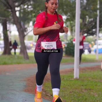 Runner Photo 8443098