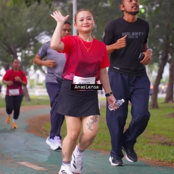 Runner Photo 8443099