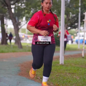 Runner Photo 8443122