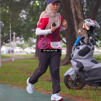 Runner Photo 8443223