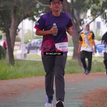 Runner Photo 8443228