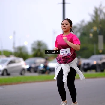 Runner Photo 8443240