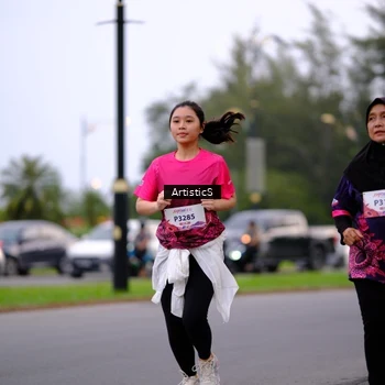 Runner Photo 8443242