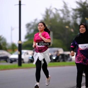 Runner Photo 8443245