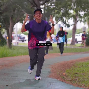 Runner Photo 8443250