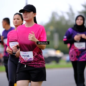 Runner Photo 8443262