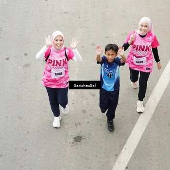 Runner Photo 8443299