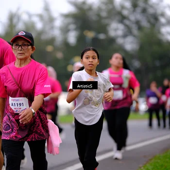 Runner Photo 8443304