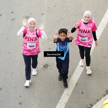Runner Photo 8443323