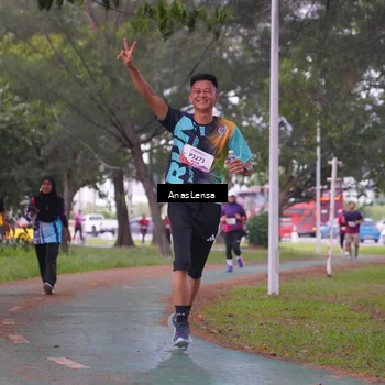 Runner Photo 8443341