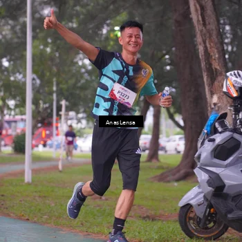 Runner Photo 8443369