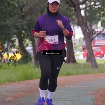 Runner Photo 8443372