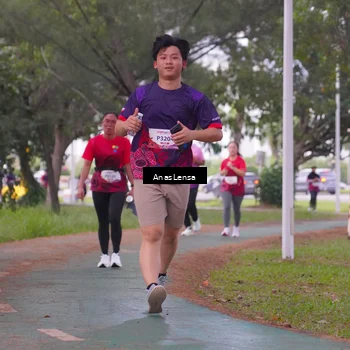 Runner Photo 8443471