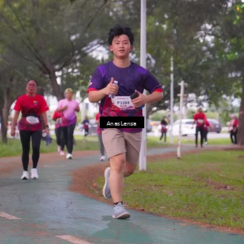 Runner Photo 8443476